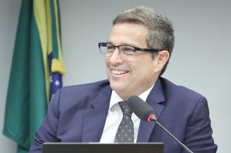 Campos Neto vê setor financeiro mais otimista do que o produtivo