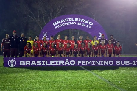 Brasileiro Feminino Sub-17: Inter vence Grêmio para ficar com título