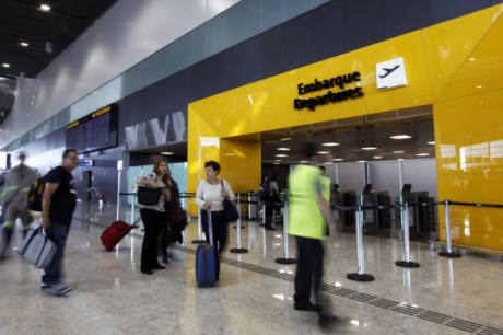 DPU alerta para situação de imigrantes no Aeroporto de Guarulhos