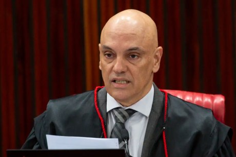 Moraes rejeita recurso do X contra bloqueio de perfis de Monark