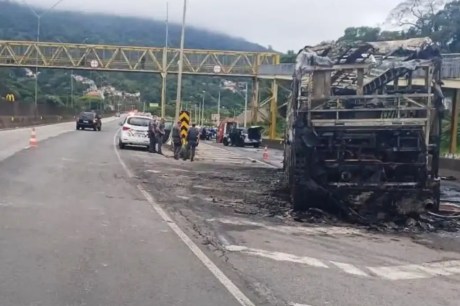 Palmeirense suspeito de participar de emboscada a ônibus é preso