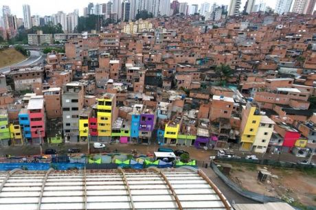 Censo revela quais são as 20 maiores favelas do país; veja a lista