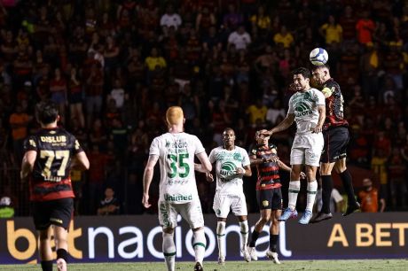 Sport leva empate da Chape e tem posto no G4 ameaçado na Série B