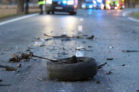 Engavetamento na Anhanguera deixa um morto e outro ferido em SP