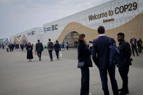 COP29: organizações sociais apontam falhas em regras de financiamento