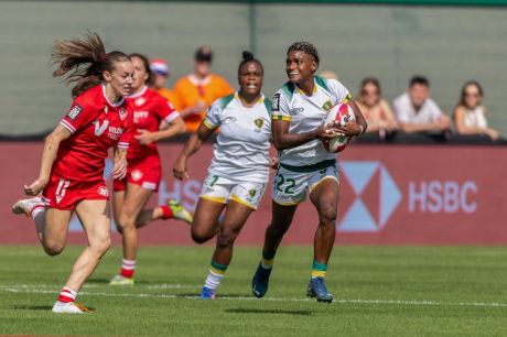 Seleção feminina de rugby inicia circuito mundial com nono lugar