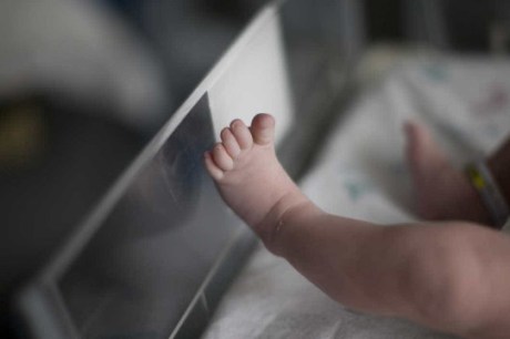 Bebê de 8 meses morre em creche municipal, em São Paulo