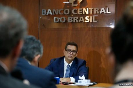 Copom inicia última reunião sob comando de Campos Neto