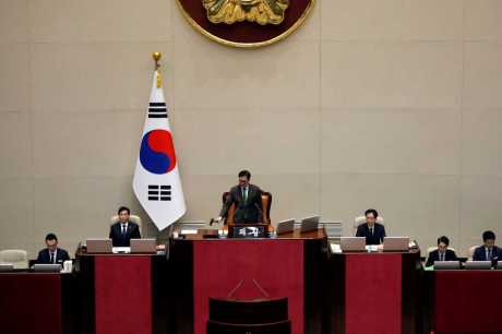 Coreia do Sul tenta tranquilizar aliados após impeachment