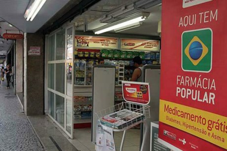 Farmácia Popular atinge apenas 14% das cidades do país após 20 anos de criação do programa