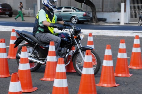 Justiça nega liminar a APP que oferece serviço de mototáxi em SP