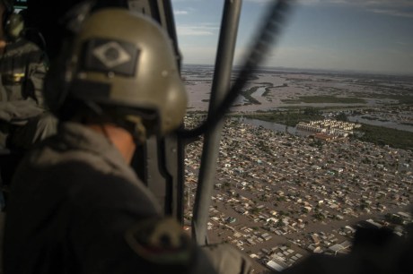 Governo federal destinou R$ 81 bilhões para apoiar reconstrução no RS