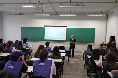 PCMS realiza palestra para conscientizar adolescentes e jovens prática de atos infracionais e crimes