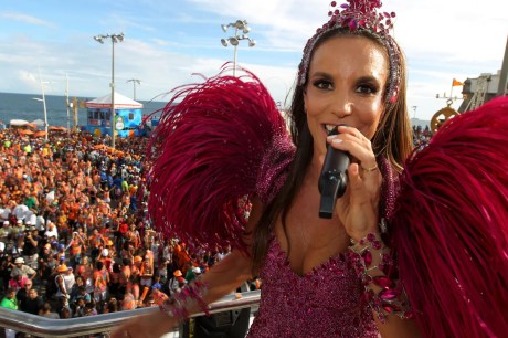 Salvador entra para o Guinness Book como 'Maior Carnaval de Trio Elétrico do Mundo'