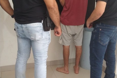 Homem que ameaçou e descumpriu medidas protetivas contra ex-companheira é preso pela Polícia Civil em Três Lagoas