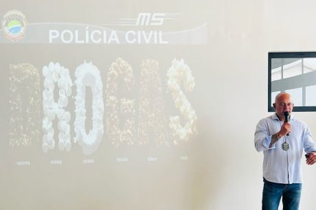 Polícia Civil ministra palestra sobre drogas em escola de Campo Grande