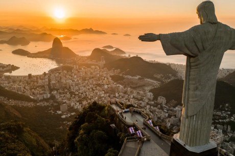 Procon fecha acesso do Corcovado após morte de turista no Cristo Redentor